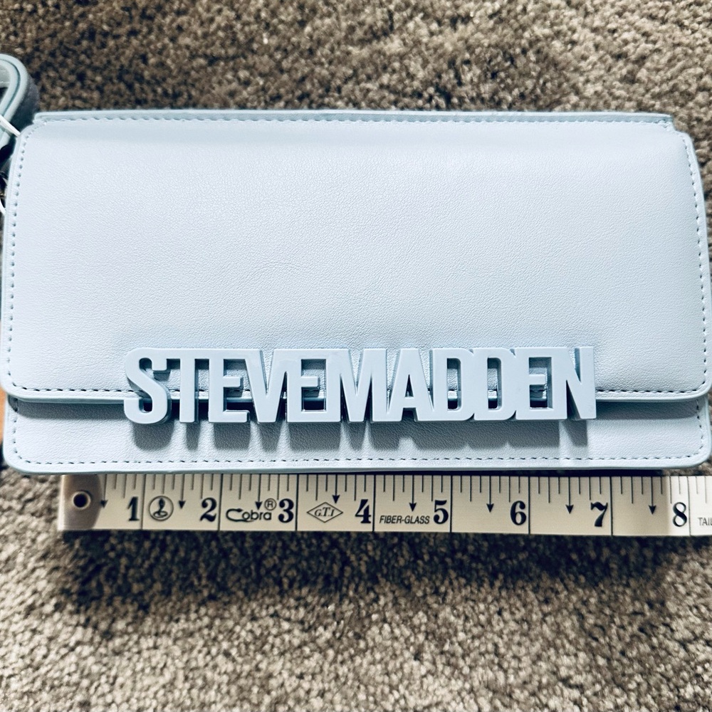 Steve Madden BCabbyy Faux Leather Wristlet Ice Blue - Picture 5 of 10